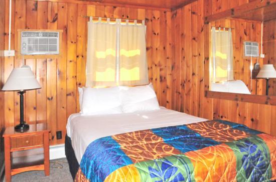 The Sunset Motel Munising Bagian luar foto